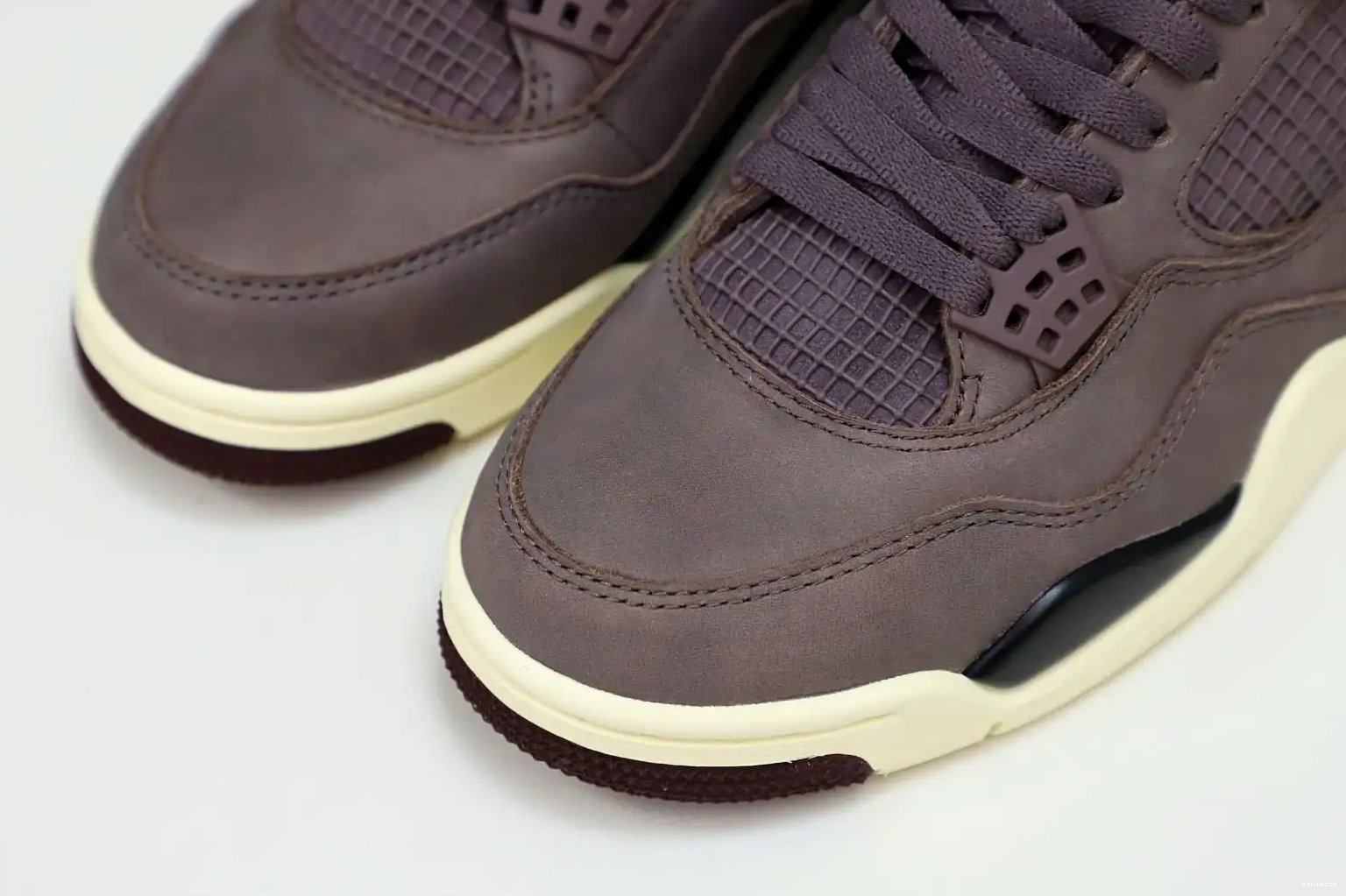 4 Kimikick AIR JORDAN AM 0622
